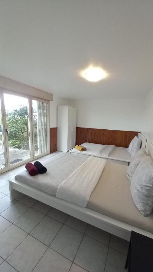 Super Appartement Au Centre Ville De Rosny Sous Bois Exterior foto